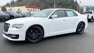 2023 CHRYSLER 300C SRT