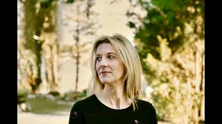 Stephanie Kelton in Conversation  - The Deficit Myth and a Green New Deal.