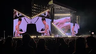 Harry Styles - song for Reggio Emilia // LoveOnTour Final Show