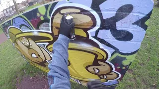 Character graffiti in the park full video