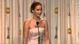 After fall at Oscars, Jennifer Lawrence wins with humor