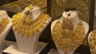 Walk in Gold souk Dubai | Gold in Dubai | Gold S | Foreigner in Dubai hopping