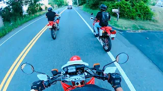 Enjoying the Hondaxr650l torque on the street🔥