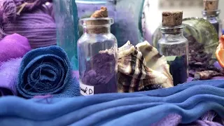 Tunisian produces purple dye from sea snails