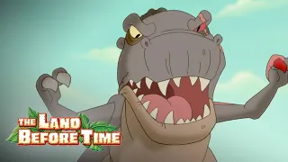 Trapped with a Sharptooth | The Land Before Time