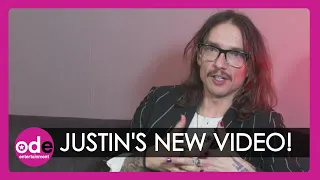 Justin Hawkins raves about Abbey Clancy in The Darkness' new video!