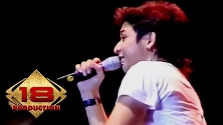 Ungu - Berjanjilah (Live Konser Solo 18 September 2006)