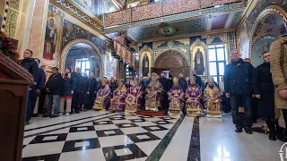 Богослужіння Предстоятеля у Хрестопоклонну неділю