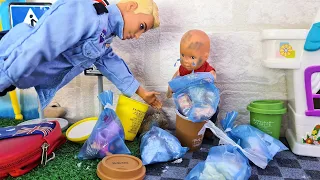 I LIVE IN THE GARBAGE🤣 KATYA AND MAX ARE A CHEERFUL FAMILY! Funny BARBIE Dolls AND LOL DARINELKA TV