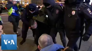 Protests Break Out in Russia Over Ukraine Attack