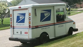 HOW TO DRIVE THE LLV USPS MAIL TRUCK