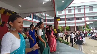 Dance performance by class 10 girls on Teacher's day || Cultural Assam Vlogs