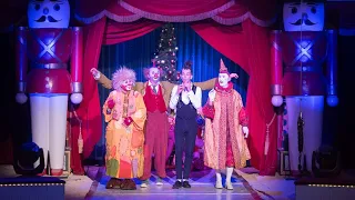 Clowns Aga-boom in Circus Roncalli, Animation, Suitcase & the Finale of Show