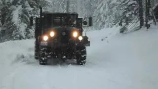 m35a2 pulling a kenworth