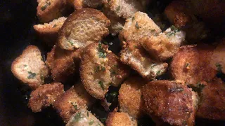 How to Make Delicious Croutons in your Air Fryer