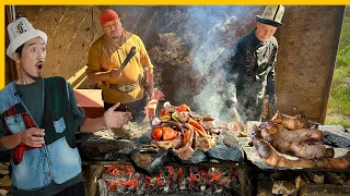 Hunter's Barbecue on Stones in Kyrgyzstan 🇰🇬 Osh Bazaar Street Food Tour in Bishkek