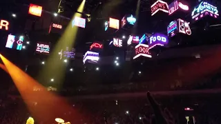 Metallica - Moth Into Flame (live in Milwaukee 10/16/18)