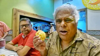 THIS SABUDANA VADA FEATURED IN NEW YORK TIMES 🤯| 50 YRS SERVING BEST MARATHI FOOD - DADAR, MUMBAI 😍🤤