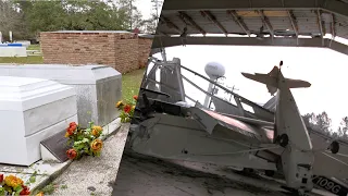 A HURRICANE KATRINA STORY - From a Louisiana Cemetery. (Semi-LIVE).