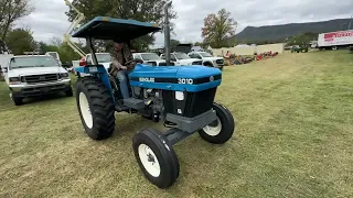 New Holland 3010