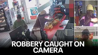 Caught on camera: Suspects rob Phoenix Circle K at gunpoint