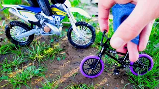 BMX Finger | Tech Deck BMX Bike | Dirt Bike Off Roading | BMX Off Roading on Mud | Mini Nike