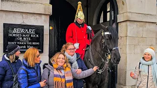 GET OFF, DON'T TOUCH IT! King's Guard tells lady who grabs the reins at Horse Guards!
