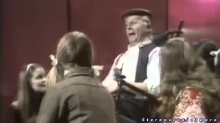 Clive Dunn-GrandDad We Love You-Remastered-High Quality-Video Classic