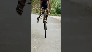 #cycle stoppie video Tamil  ✨🥵😎# cycle stunt  #cycle stunt video #cycle weleing video Tamil#shorts