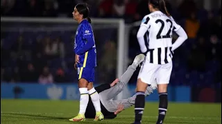 Sam Kerr | Chelsea v Juventus | Pitch Invader Incident Dec 8 2021 | Extended Video