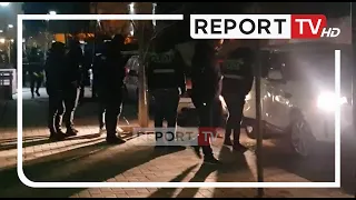 Report TV -FNSH dhe policia aksion blic në Vlorë, kontrolle gjatë gjithë natës! Disa të shoqëruar