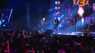 The Veronicas - Untouched en los MTV 2009