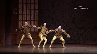 П.И.Чайковский. Балет "Щелкунчик" ІІд. Китайский танец "Чай"