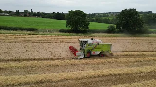 Claas Dominator 98sl combine harvester