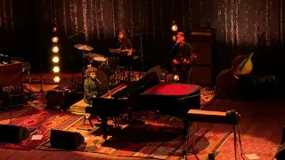 Norah Jones - Don't Be Denied (Neil Young cover)