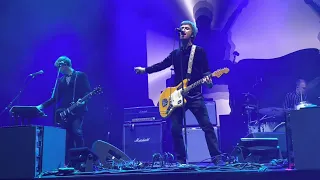 Johnny Marr - Easy Money (Live at Scotiabank Arena)