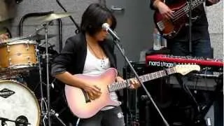 Vicci Martinez - Enjoy The Ride (Live) (HD) August 10, 2011 at Two Union Square