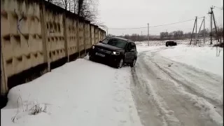 Volkswagen Tiguan vs нива на бездорожье. Тест драйв.