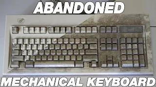 Restoring an Abandoned Mechanical Keyboard for my Gaming Setup! (IBM Model M)