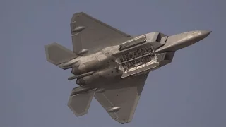 Lockheed Martin F-22 Raptor Flies at the Dubai Airshow – AINtv Express