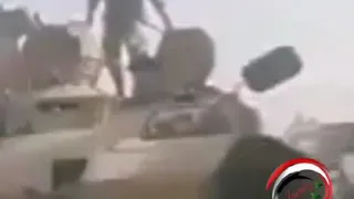 Сирия. Война в Сирии. Террорист "вышел" из танка через сальто!😂😅😂👍