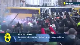 Fight for Ukraine: Opposition leaders call on Ukrainians to come to Kiev and join pro-EU protests