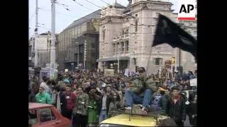 SERBIA: BELGRADE: PROTESTS AGAINST PRESIDENT MILOSEVIC ENTER 22ND DAY