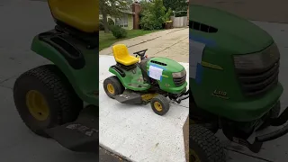 How to pick up free lawn mowers #lawnmower #johndeere