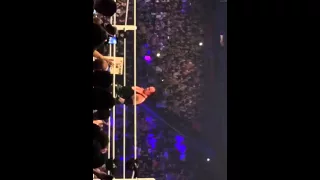 Undertaker chokeslam