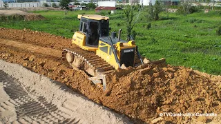 Next Level Mighty Powerful Bulldozer SHANTUI CH17C2 is Working Push Soil To Build Road Outer Land