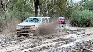 Amarok 4WD Off-Road. Mud Win & River Crossings. All The Best Bits Compilation.