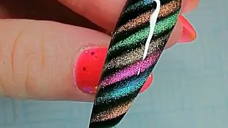 Magnetic cats eye stripe design!