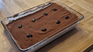 This tiramisu is our family favorite! easy dessert and 🎅perfect for the holidays!🌲