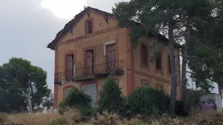 A ELLA NO LE GUSTABA esta CASA y LA ABANDONARON | Sitios Abandonados y URBEX